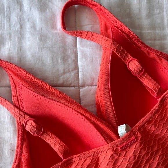 NWT Sea Level Honeycomb Cross Front Multi Fit One Piece 4-6 Tangerine - Picture 9 of 16